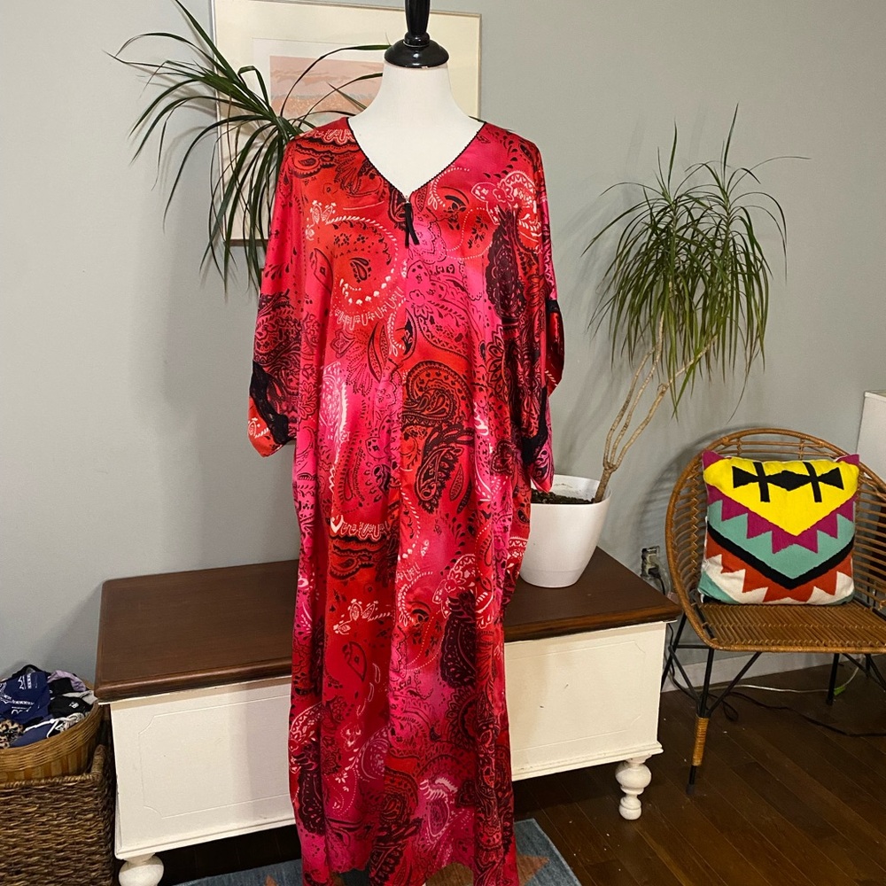 Oscar de la Renta Red and Pink Paisley Dress